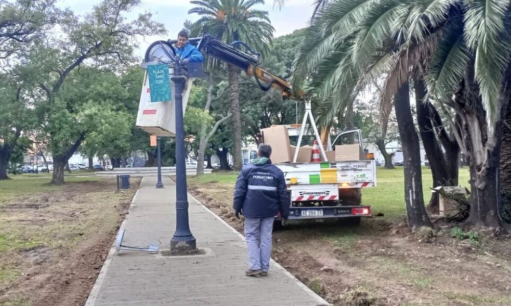 Mejoras de iluminación en plazas y parques