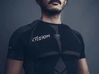 Los rbitros de bsquet usarn una camiseta con microcmaras