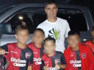 Niños sancionados por una foto: El escandaloso episodio que sacude a Newells
