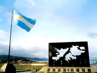 Una Aerol�nea alemana pidi� autorizaci�n a la Argentina para aterrizar en las Islas Malvinas