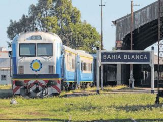 A dos semana de su vuelta descarril el tren de pasajeros