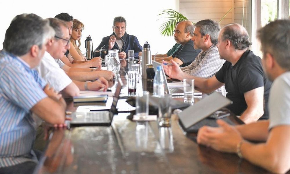 Sergio Massa despeja rumores y lidera equipo de transición