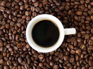 Siete cafs prohibidos: La Anmat detecta falsificaciones en el mercado