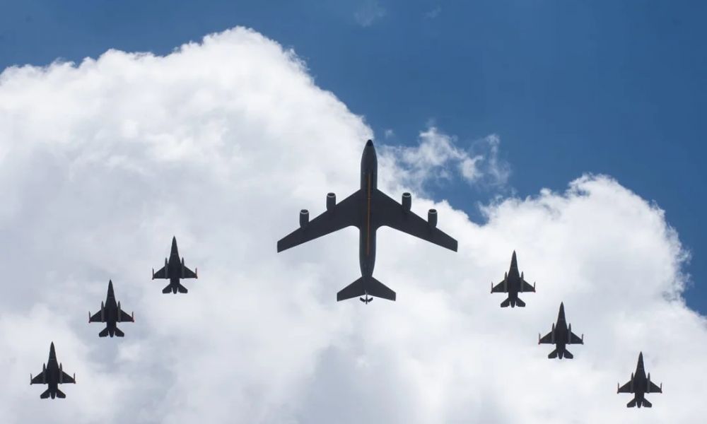 Argentina recibe los primeros F-16