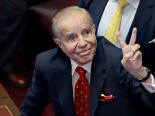Desde el salariazo hasta s�ganme, las veinte frases c�lebres del expresidente Menem