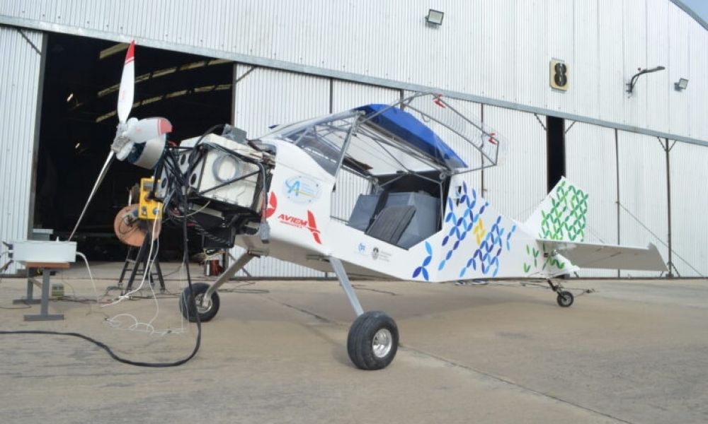 Prueba exitosa del primer avión eléctrico del país
