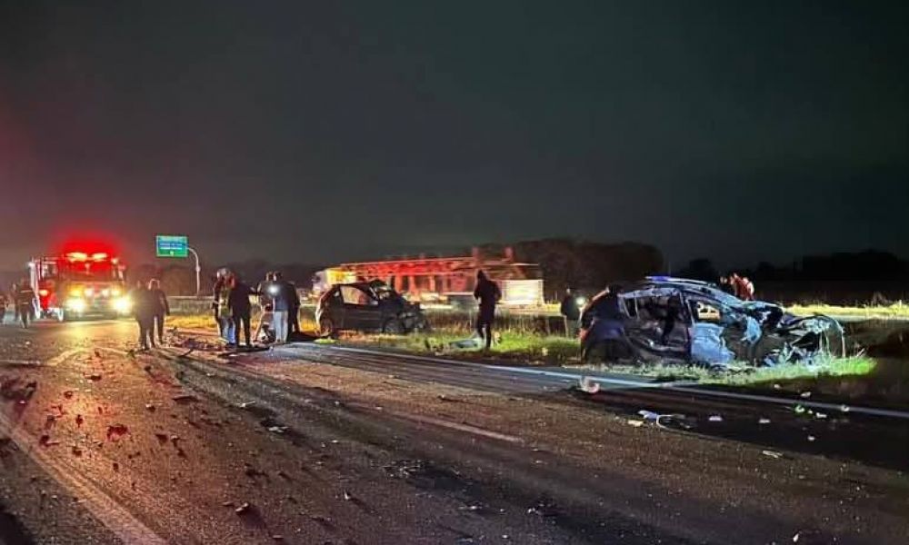 Choque frontal en la Autopista Pilar-Pergamino