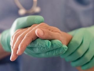 Eutanasia y dignidad: La Corte bonaerense ordenó revisar el pedido de una mujer que pide morir con asistencia médica