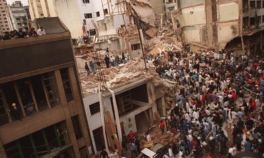 Irán e Hezbollah detrás de los atentados a AMIA y Embajada