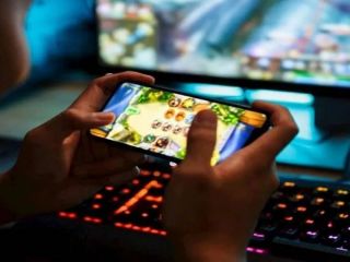 Buscan restringir el acceso de menores de edad a juegos de azar online