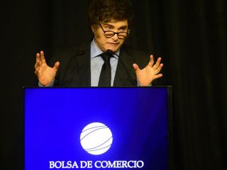 Milei contra la oposición: «Quieren romper todo con tal de volver al poder»