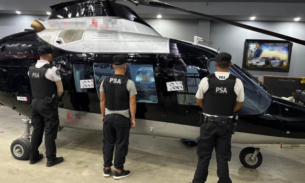 Secuestran el helicóptero que aterrizó en Pinamar