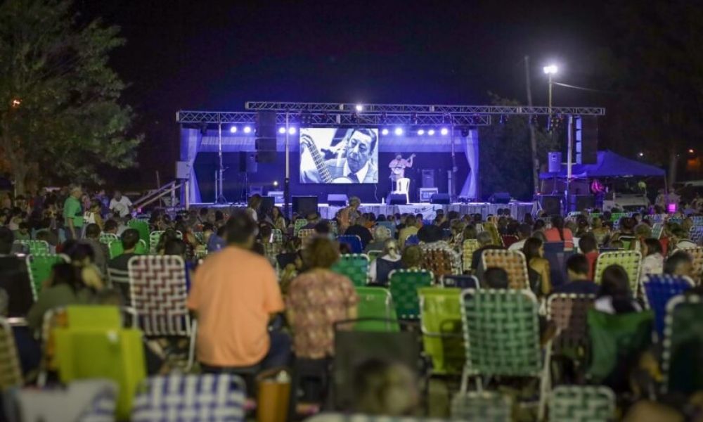 Peña celebra a Yupanqui