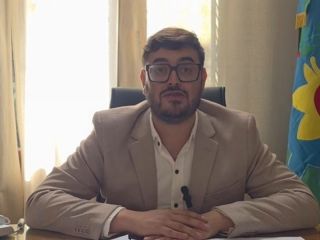 Un recorte que incomoda: El intendente de Saavedra aplicó baja salarial también a los municipales