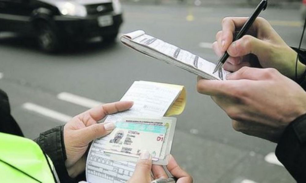 ¿Tenés multas de tránsito?