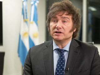Milei defiende a su hermana y califica de «tontas» las acusaciones por coimas en ANDIS