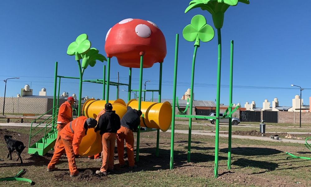 Intenso trabajo en las Plazas de la ciudad