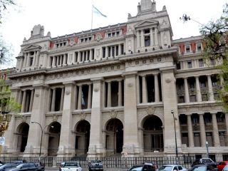 Fallo histórico: La Corte Suprema prohíbe al Estado usar datos personales sin consentimiento