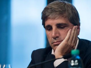 El dólar mayorista toca el techo y crecen las tensiones cambiarias