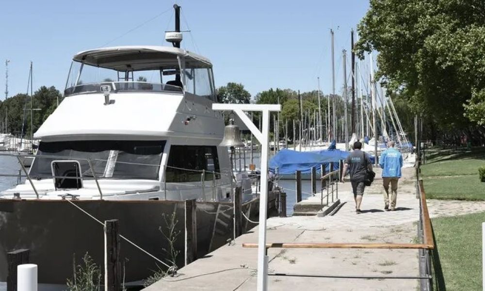 Los  barcos de lujo y la declaración jurada