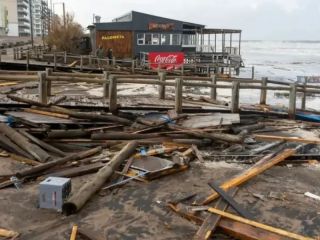 El temporal arrasó la costa de Monte Hermoso y ahora deberán reconstruir el paseo marítimo