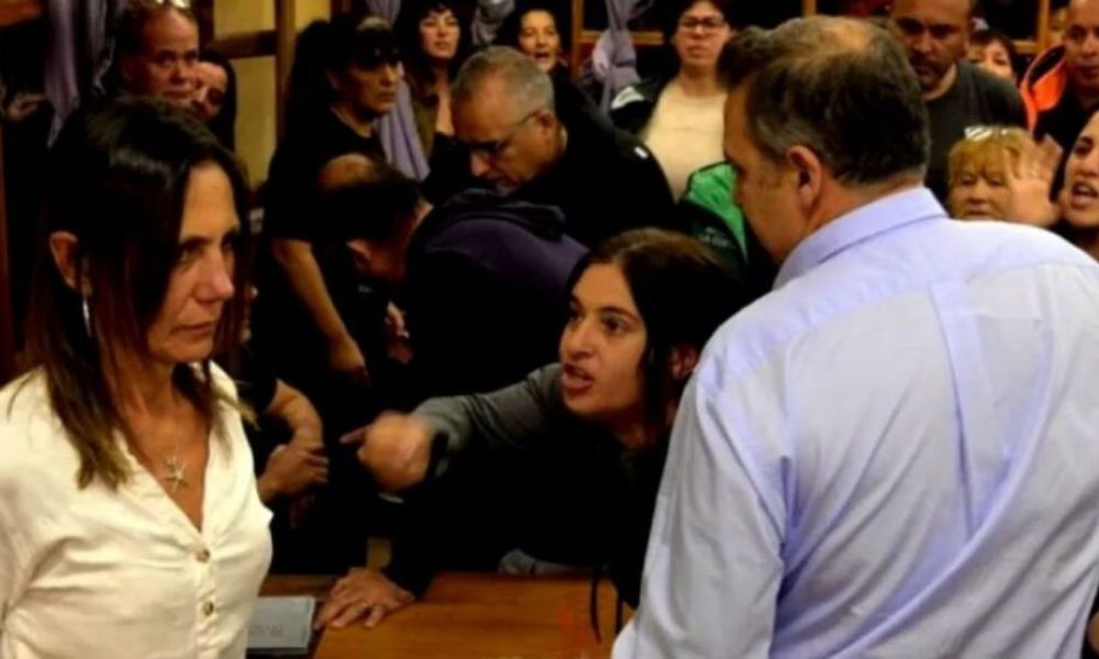 Escándalo y violencia en Villa Gesell