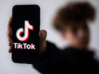 Los jvenes eligen Tik Tok: Facebook se desploma en Wall Street