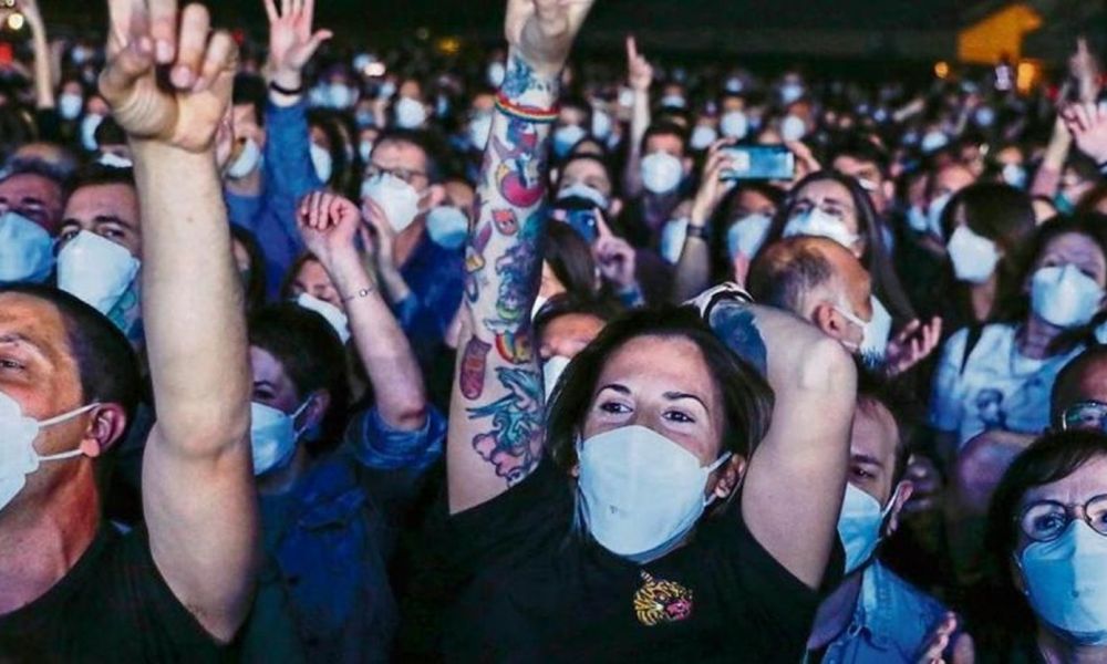 Habilitan eventos masivos de hasta 1.000 personas