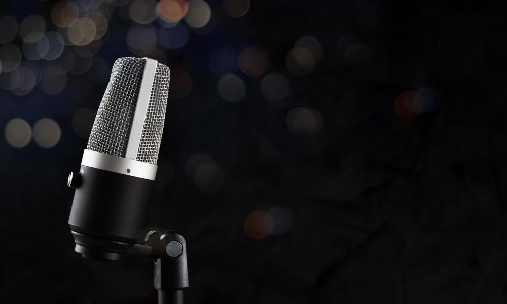 ¿Quién es la voz de Gran Hermano?