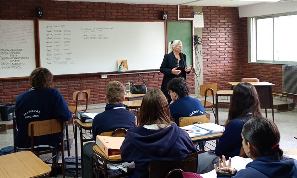 Ojos en Alerta en las escuelas
