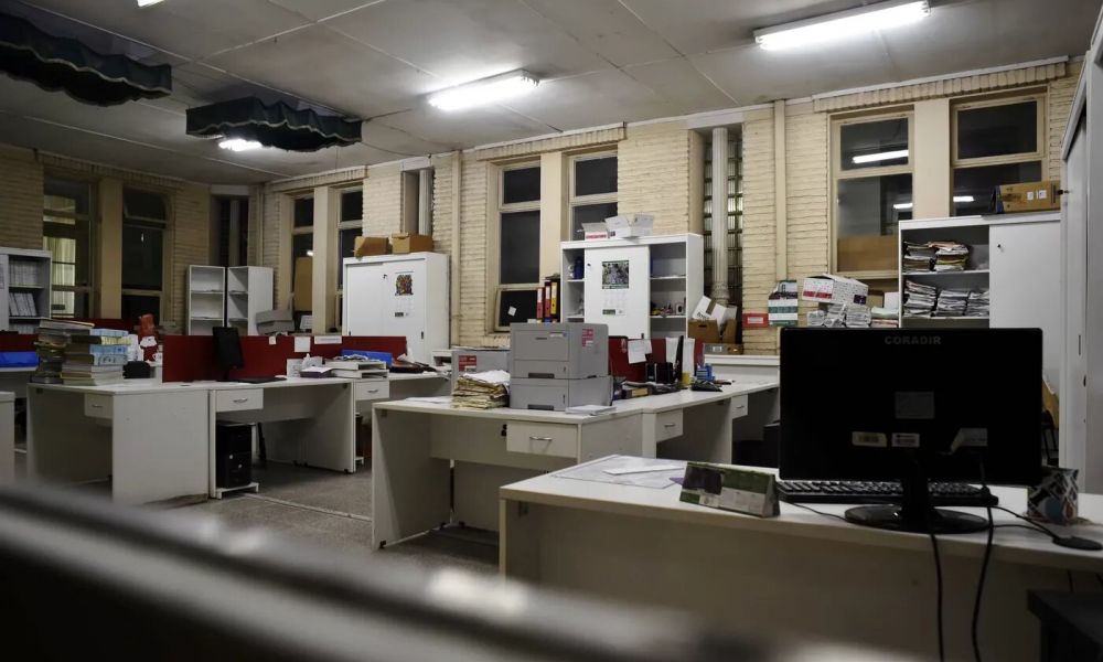 Posible disponibilidad para 100.000 empleados estatales