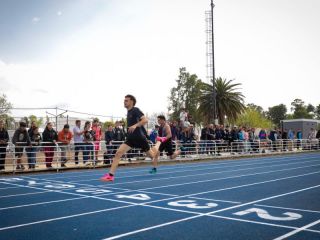 Pergamino: Los deportistas deberán registrarse online para usar la Pista de Atletismo