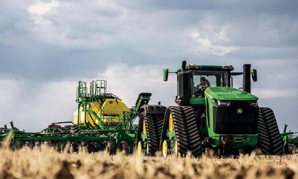 El tractor más potente del mundo ya trabaja en Córdoba