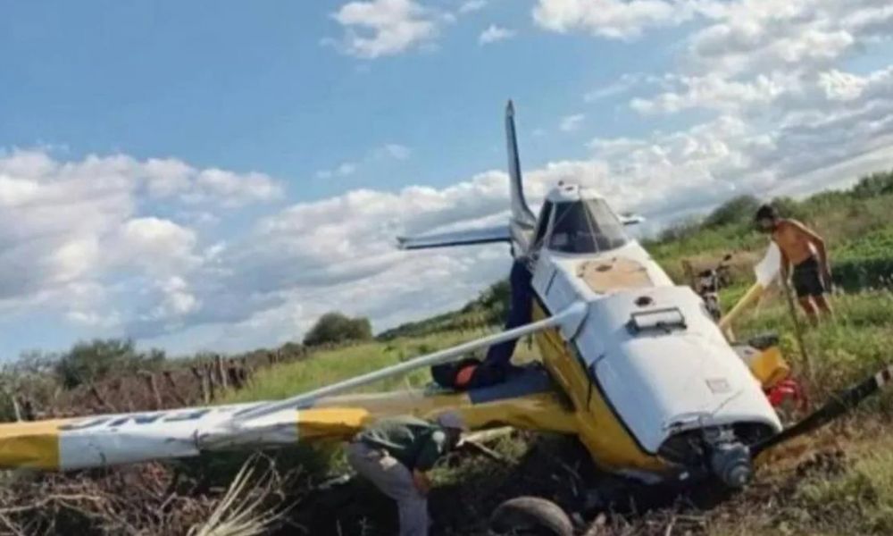 Dos aterrizajes forzosos de aviones