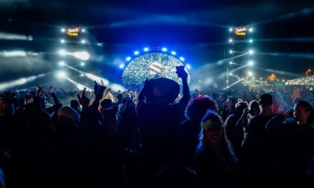 Fiesta de Disfraces 2025