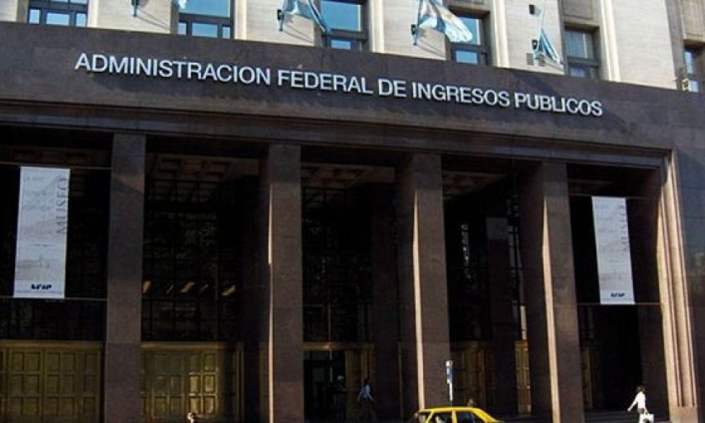 La AFIP intimó a 9.800 contribuyentes