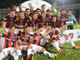 San Lorenz� arm� una fiesta en C�rdoba