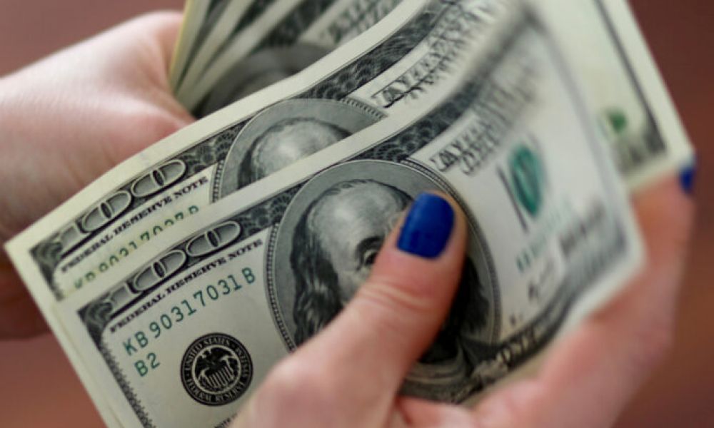 El dólar blue cerró el año en $346
