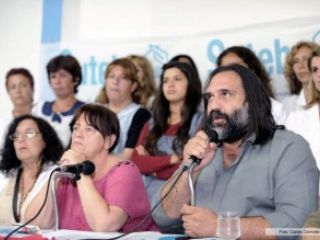 Gremios docentes rechazan la oferta del Gobierno