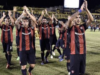 San Lorenzo le gan a Olimpo