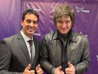 Milei designó a Adrián Ravier como nuevo vocero presidencial y ratificó a Manuel Adorni en el Gobierno