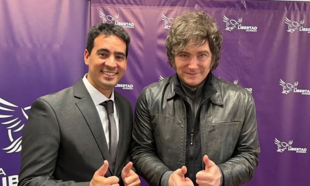 Milei designó a Adrián Ravier como nuevo vocero presidencial