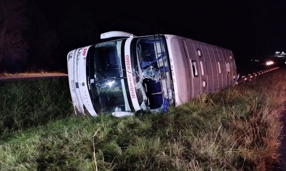 Vuelco en la Ruta 8
