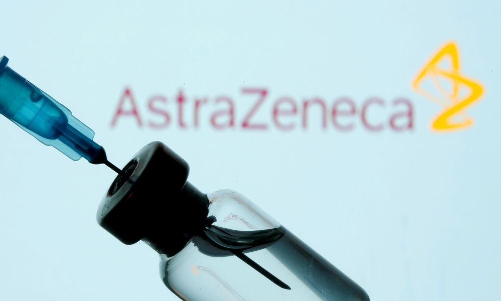 Demanda millonaria contra el Estado y AstraZeneca