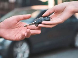 Autos en la era digital: Trámites más rápidos, pero con nuevas alertas de seguridad