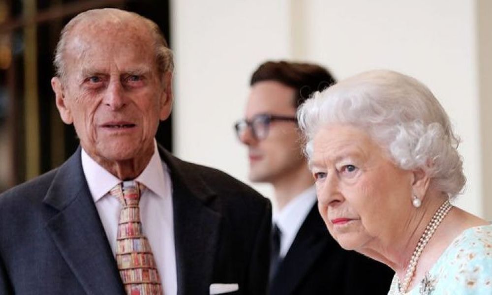 Príncipe Felipe y la reina Isabel II