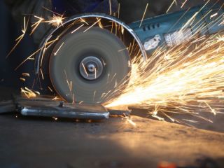 El Gobierno reduce aranceles a la importación de maquinaria industrial