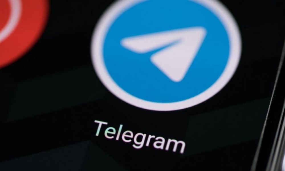 Denuncian un grupo de Telegram