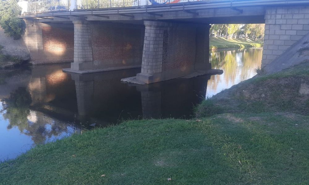 Puente Bv. Colón y Av. Illia