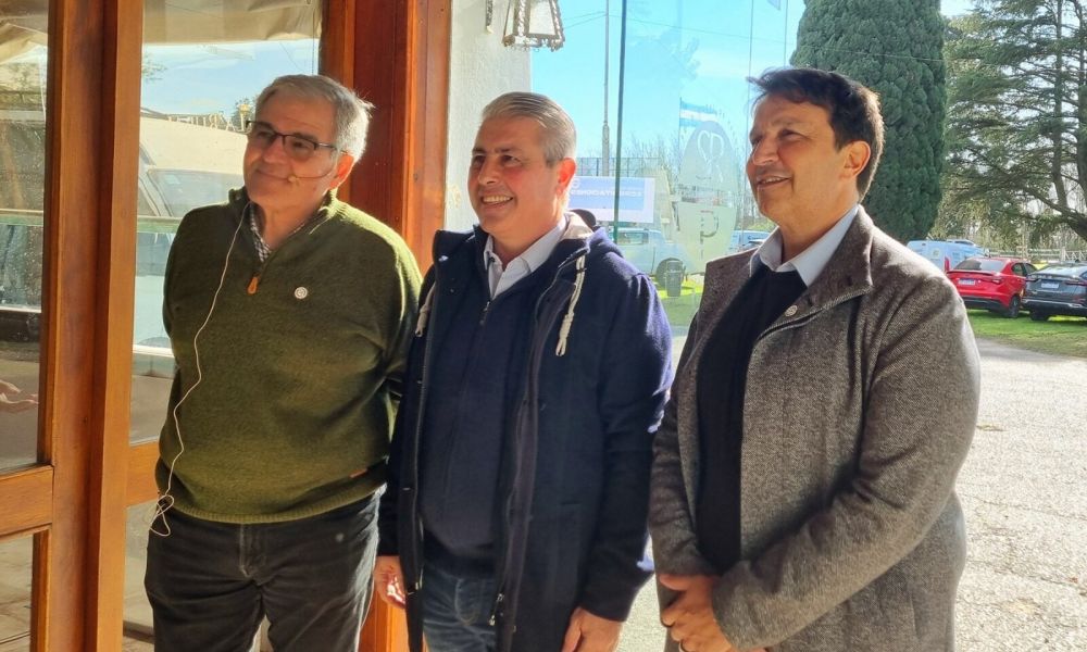 Motta, Martínez y Beato en Pergamino